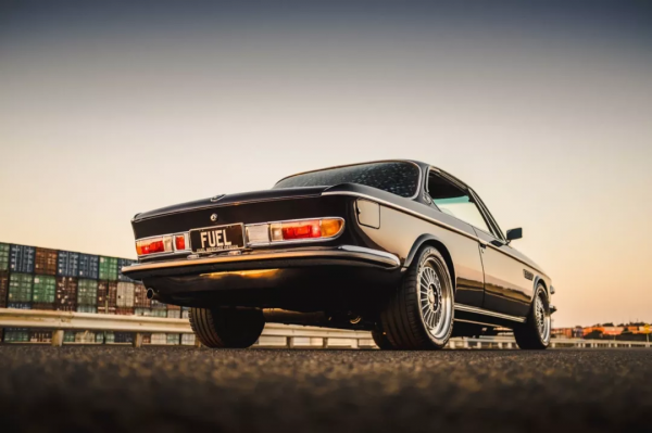 寶馬6系鼻祖，改裝M3發動機後成暴走老爺車