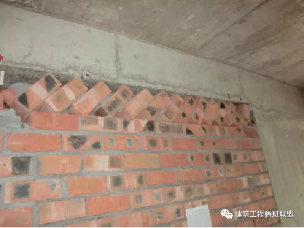 牆面開裂的15個成因,施工請注意 牆面開裂的15個成因,施工請注意