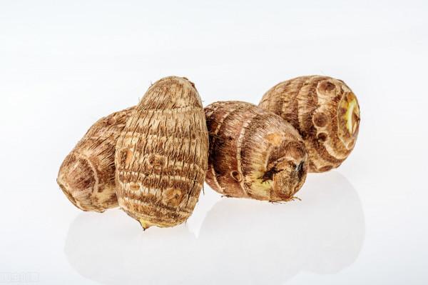壹健康經驗：芋頭為什麼煮了變紫色？芋頭能生吃嗎