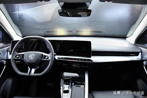 新車|聯屏式設計更具科技感 名爵MG ONE內飾解析 新車|聯屏式設計更具科技感 名爵MG ONE內飾解析