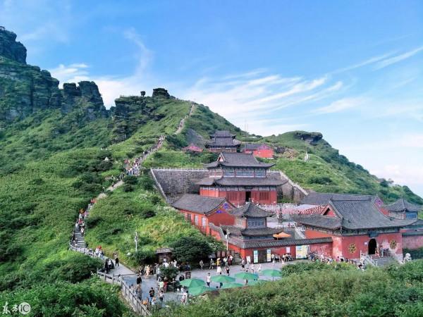 大美梵淨山 猶如仙境 煙霧繚繞