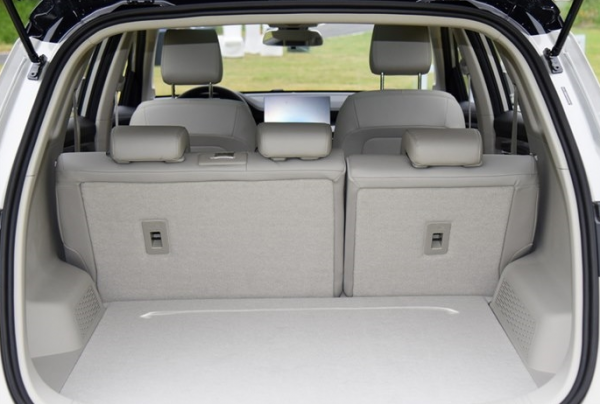 五菱星辰購車手冊:6.98萬元起售,首推1.5T CVT星輝版 五菱星辰購車手冊:6.98萬元起售,首推1.5T CVT星輝版