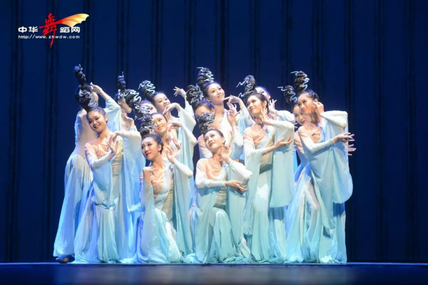 北舞《梁祝》演出劇照 北舞《梁祝》演出劇照