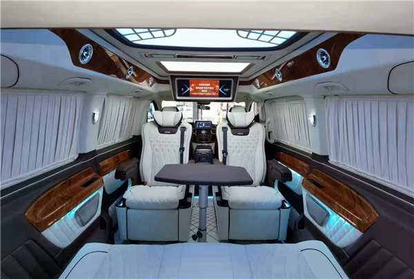 賓士改裝商務車,高頂威霆稀缺現車手慢無 賓士改裝商務車,高頂威霆稀缺現車手慢無