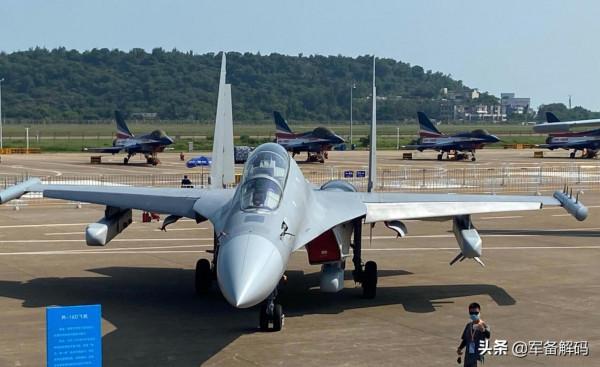 被忽略的真相:殲-15歷經10年發展,竟還不如空軍停產的殲-10B? 被忽略的真相:殲-15歷經10年發展,竟還不如空軍停產的殲-10B?