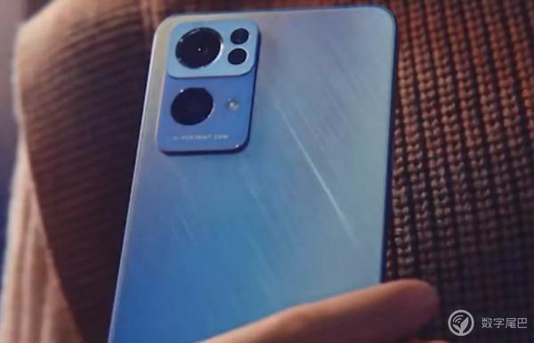OPPO Reno7 宣傳物料提前偷跑，首次全系直屏