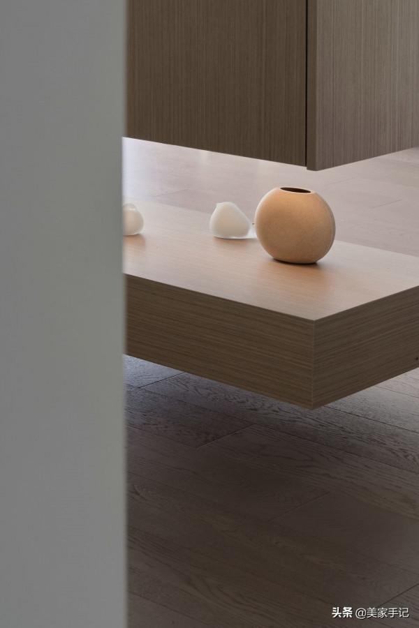 南京夫妻129㎡的家,堅持全屋打滿櫃子,效果不是一般的大氣實用 南京夫妻129㎡的家,堅持全屋打滿櫃子,效果不是一般的大氣實用