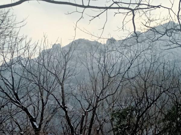 桐柏登山百丈崖 奇景瀑布觀冰掛