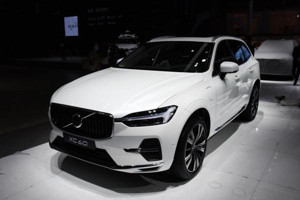 北歐還是德系?沃爾沃XC60對比奧迪Q5L 北歐還是德系?沃爾沃XC60對比奧迪Q5L