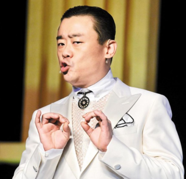 溫州女富豪胡潔：前夫由司機變鉅貪，二婚嫁周立波，大方送保時捷