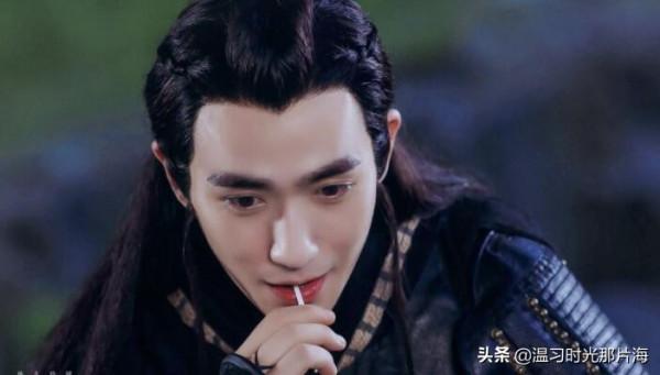 什麼叫演技炸裂？這些人一人分飾兩角，對比分明，圈粉無數