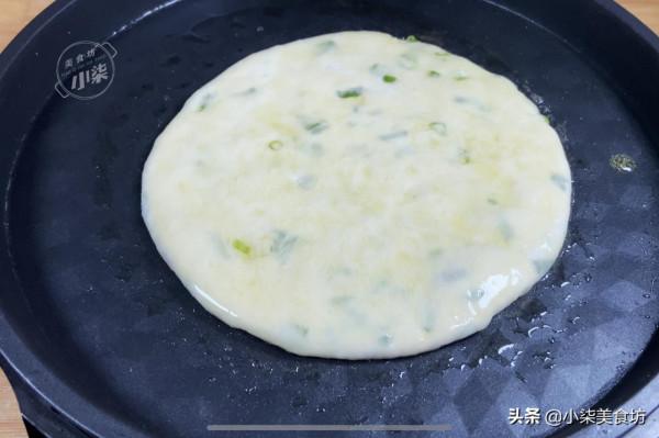 蔥油餅這樣做，真的是太香了，一週吃7次都不膩，詳細做法教會你