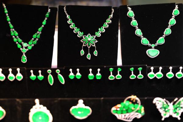 廣州玉器街深藏窄巷中，曾經的市井天堂，玉石價格從5元到幾萬元