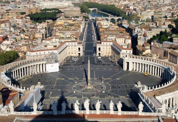 人均GDP最高的10個國家,他們分別靠什麼產業賺錢? 人均GDP最高的10個國家,他們分別靠什麼產業賺錢?