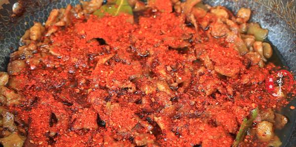 這才是陝西寶雞臊子肉的正確做法，拌麵夾饃真香，放半年也不會壞