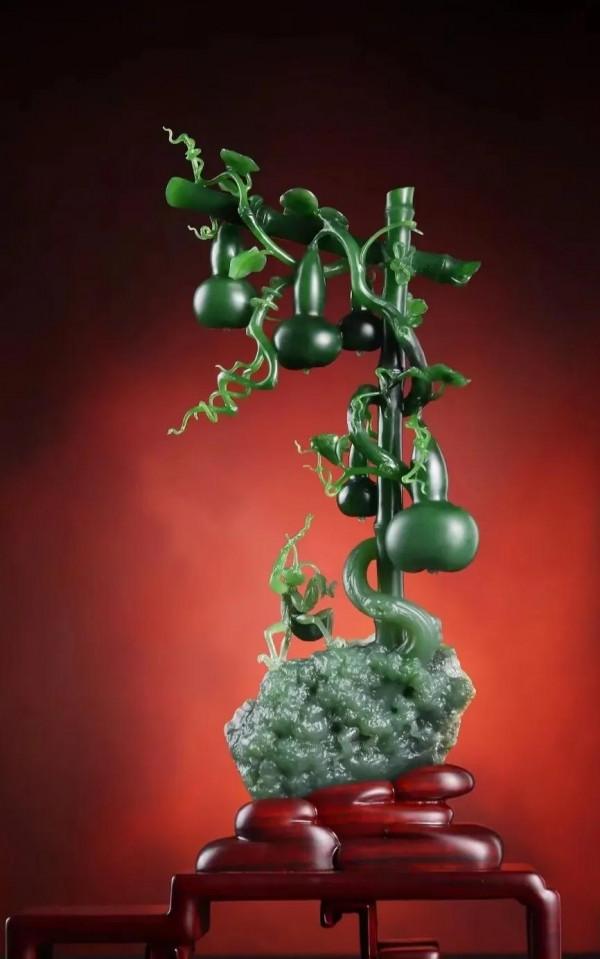 歎為觀止，絕美碧玉，匠心力作