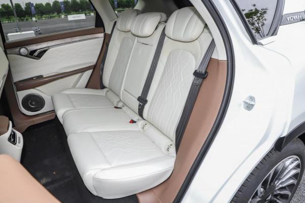 想買安靜舒適的5座SUV，可以看看這兩款，安全、動力強、空間大