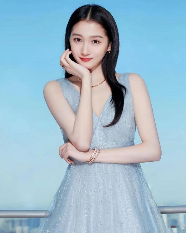 關曉彤就是仙女本仙啊