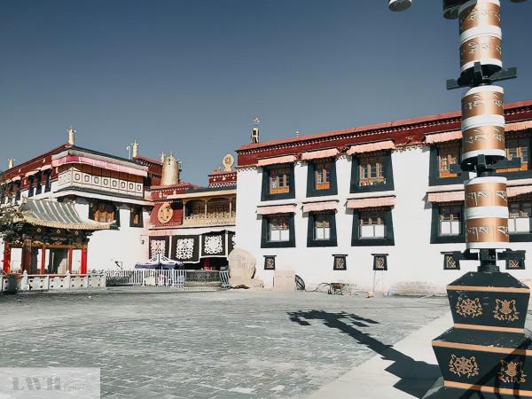 兩個人，一輛車，阿里北線無人區穿越