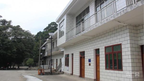 貴州鎮寧弄染村:紅色文化“火”了紅色村莊 貴州鎮寧弄染村:紅色文化“火”了紅色村莊