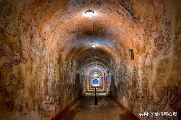 多次被盜發掘後卻仍舊震撼的千年王陵，央視還曾專門來拍攝