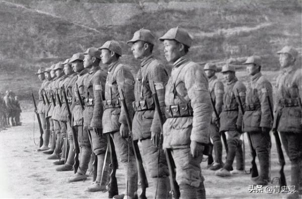 他是開國少將，曾任河北省軍區司令員，給侄子送軍毯當新婚禮物