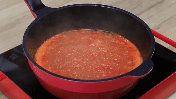 餃子皮也能做麵條，酸甜可口，補鐵補VC