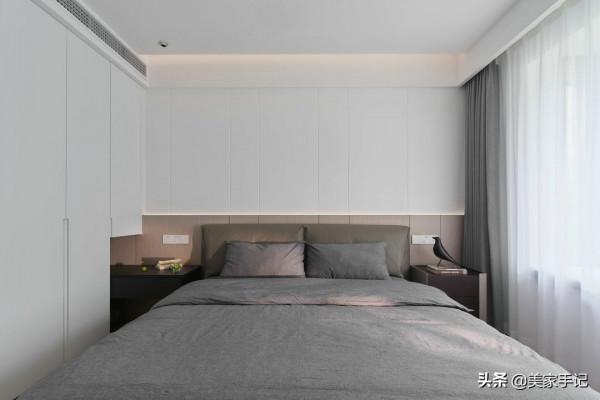 南京夫妻129㎡的家,堅持全屋打滿櫃子,效果不是一般的大氣實用 南京夫妻129㎡的家,堅持全屋打滿櫃子,效果不是一般的大氣實用