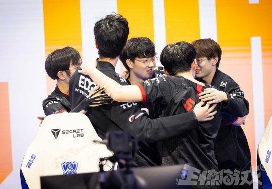 一週神評論：EDG奪冠，暴雪暗黑手遊製作人離職，網友瘋狂搞事？
