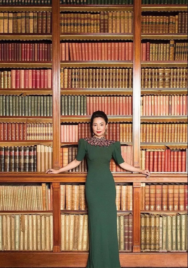 18歲被北大拋棄，25歲成愛爾蘭首位中國伯爵夫人！真實版灰姑娘