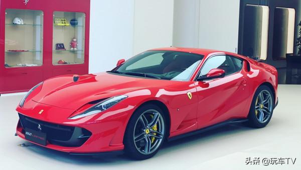 全新“大牛”造型曝光！V12+混動或超800匹 這是要上天的節奏？