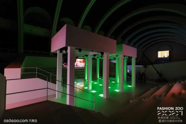 這不僅僅是一場時尚人的秀,更是年輕人的嘉年華 這不僅僅是一場時尚人的秀,更是年輕人的嘉年華