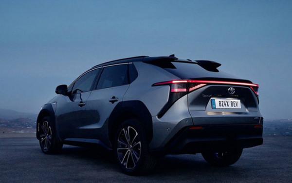 10款全新“大爆款”SUV提前曝光!加價?比坦克300還火? 10款全新“大爆款”SUV提前曝光!加價?比坦克300還火?