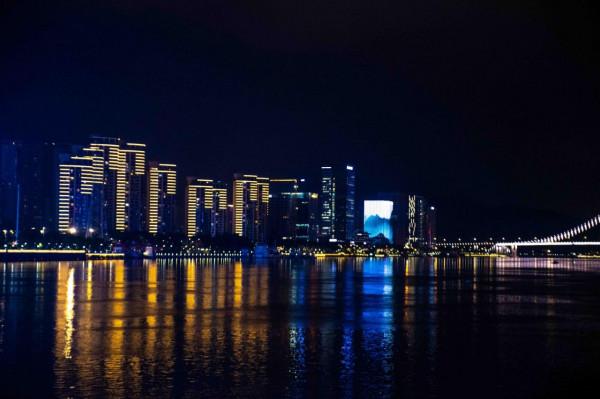 福州超神奇的一棟樓，建築按北斗七星狀排列，颱風來了都要繞著走