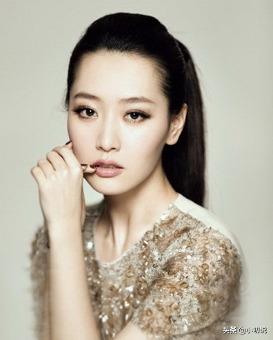 一心渴望愛情的白冰，終究還是成為了單親媽媽，她的背後也有心酸