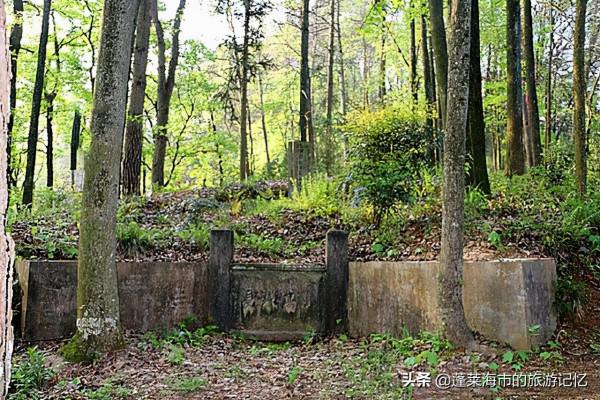 金秋十月探訪黃山名人墓