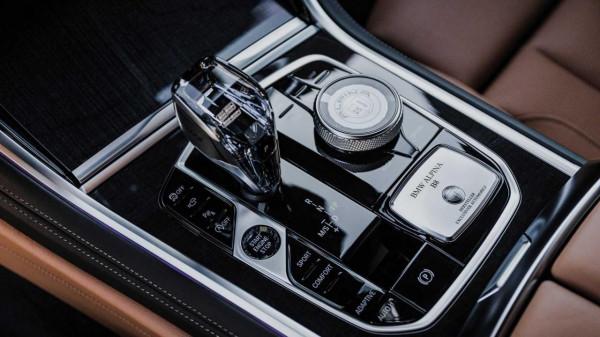 Alpina B8 Gran Coupe極速限速324km&sol;h，效能超M8，這價格不如買M8？