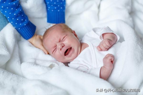 新生兒月子裡一斤沒長,原因是水平橫胃?寶寶體重增長緩慢需警惕 新生兒月子裡一斤沒長,原因是水平橫胃?寶寶體重增長緩慢需警惕