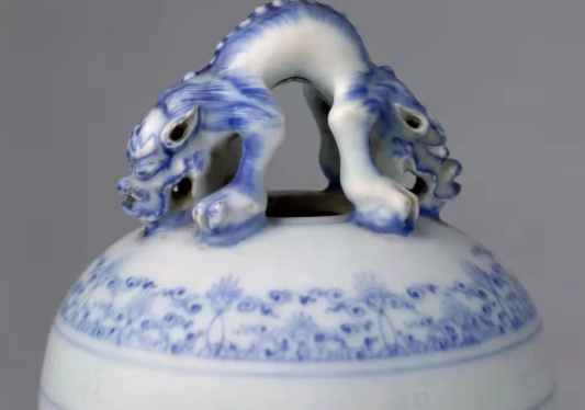 掙脫官窯精神束縛，大明天啟瓷器有哪些創新？