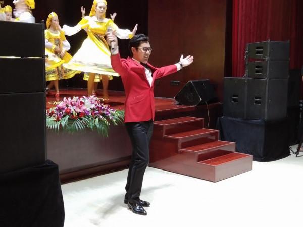 以音樂傳承友誼,中國歌唱家高磊唱響中俄“友誼之歌” 以音樂傳承友誼,中國歌唱家高磊唱響中俄“友誼之歌”