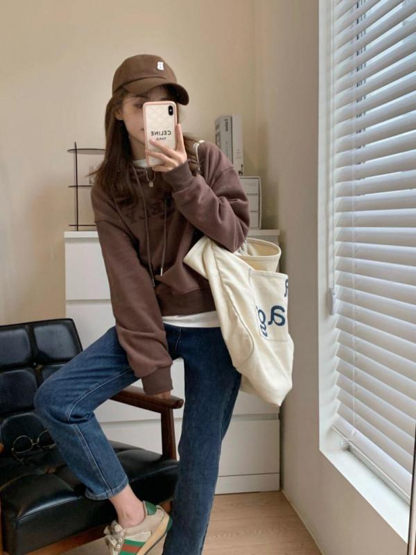 衣服不夠穿?試試“一衣多穿”,讓博主手把手教你不同的搭配思路 衣服不夠穿?試試“一衣多穿”,讓博主手把手教你不同的搭配思路