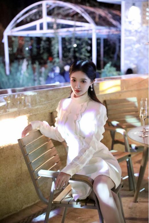 孫心婭與眾明星現身Valentino「再·詮釋」展覽 孫心婭與眾明星現身Valentino「再·詮釋」展覽