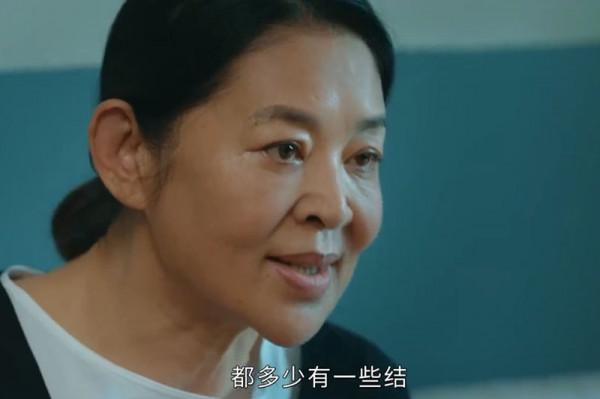 《女心理師》中兩個無法原諒的男人,一個傷了愛人,一個傷了親人 《女心理師》中兩個無法原諒的男人,一個傷了愛人,一個傷了親人