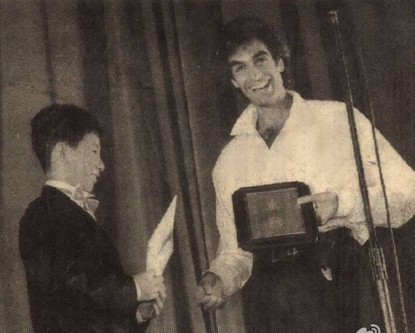 從一夜爆紅到&OpenCurlyDoubleQuote;銷聲匿跡&rdquo;，劉謙到底經歷了什麼？