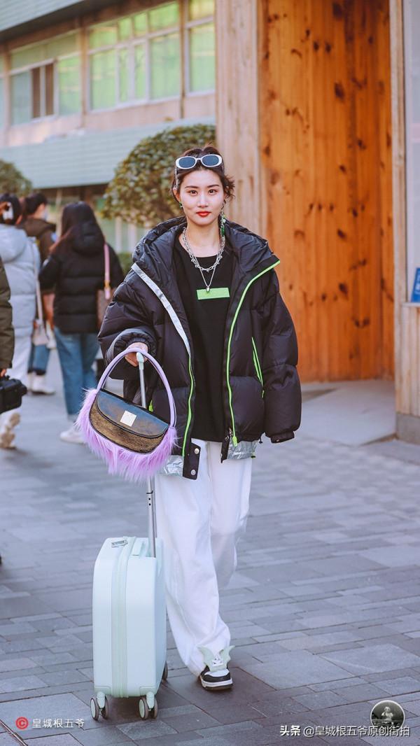 讓自己對時尚領域有更多的瞭解,你就能夠更好地讓自己做出改變 讓自己對時尚領域有更多的瞭解,你就能夠更好地讓自己做出改變