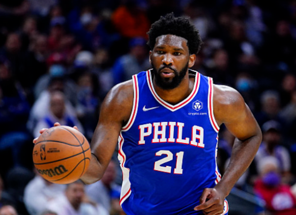 今日資料流：湖人“三巨頭”合砍67+29，庫裡虎頭蛇尾