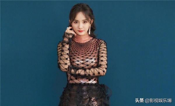 作為一線女明星的冪冪，能夠有今天的地位，真的是很不容易