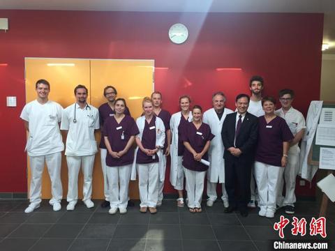 中國醫生將任SIU主席背後：從追隨者同行者到引領者