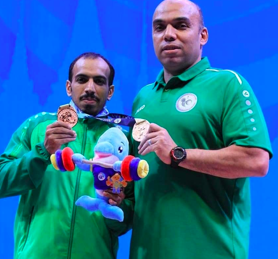 終身禁賽！金牌教練人設崩塌 或被判入獄 還唆使青少年服用興奮劑