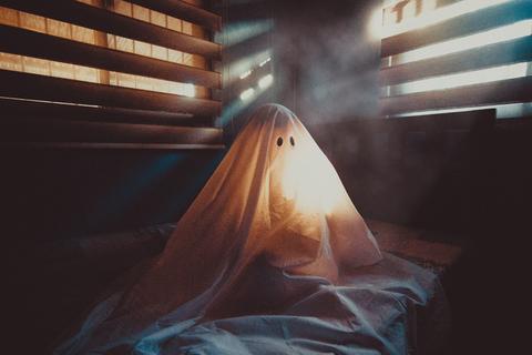 人為什麼會“見鬼”？科學解釋助你揭開謎團 4 scientific explanations for ghosts